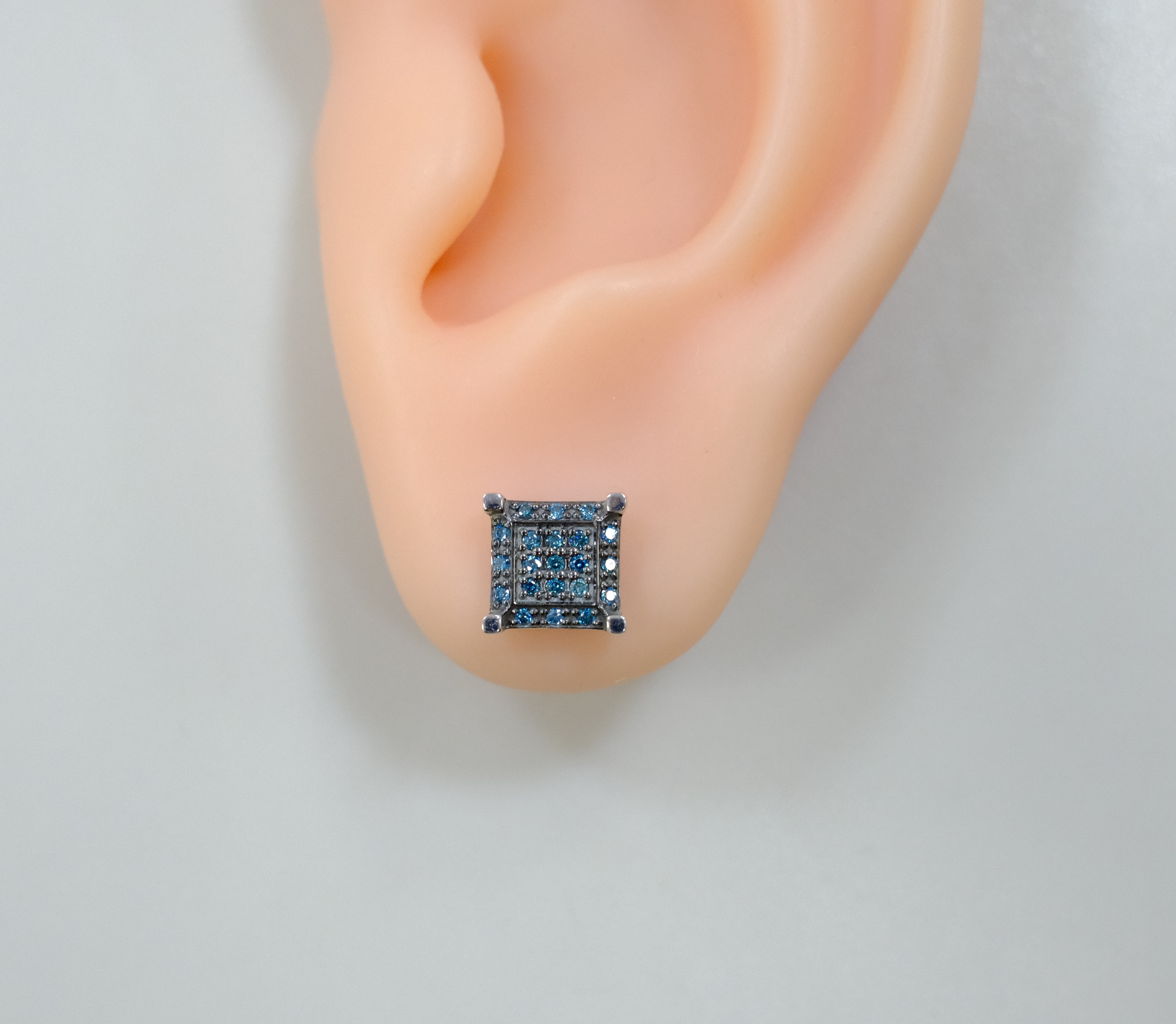 10511-001417 Серьги (Au 585)